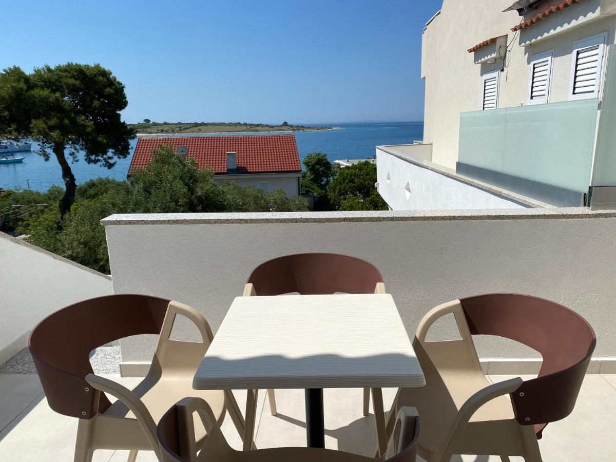 Ferienwohnung Emanuela 2 Novalja Exterior foto