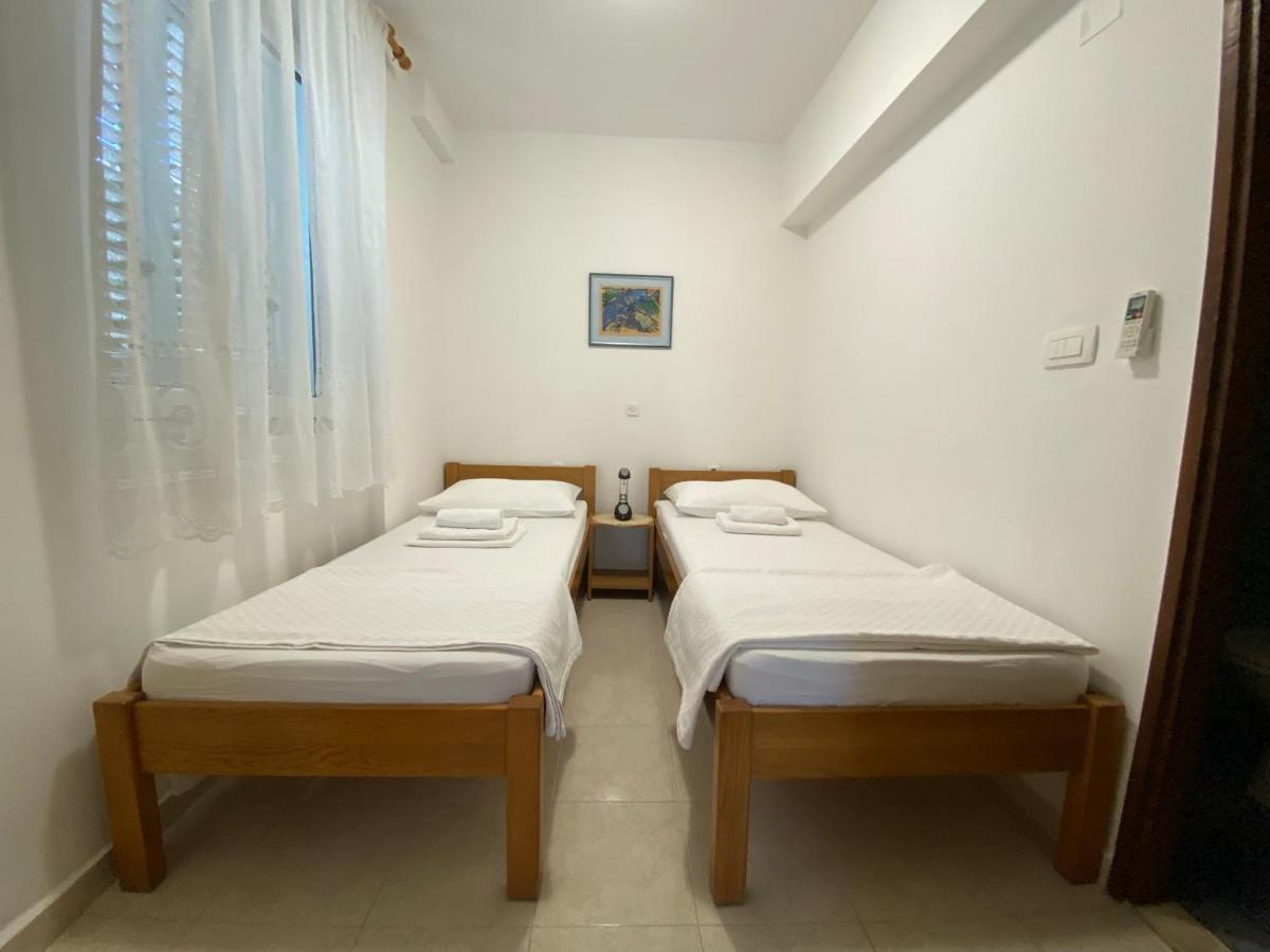 Ferienwohnung Emanuela 2 Novalja Exterior foto