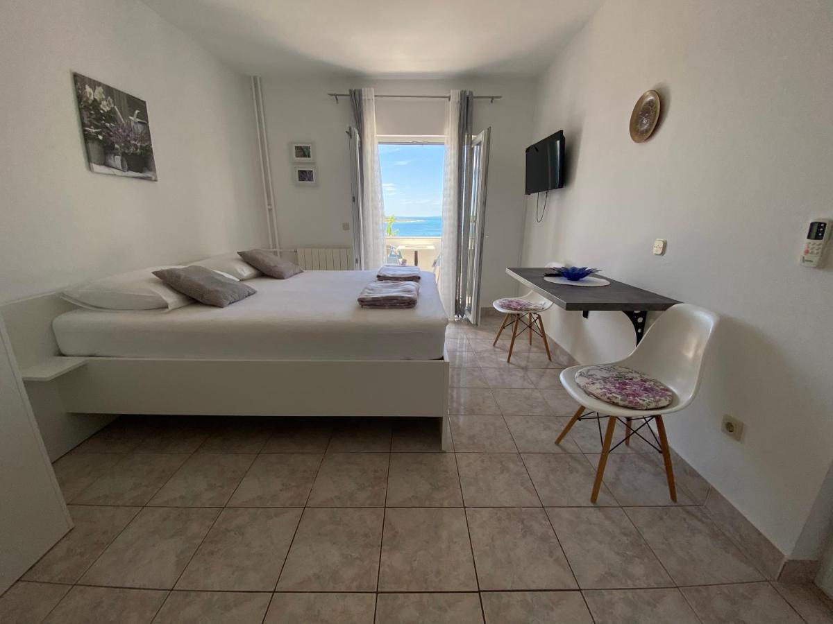 Ferienwohnung Emanuela 2 Novalja Exterior foto