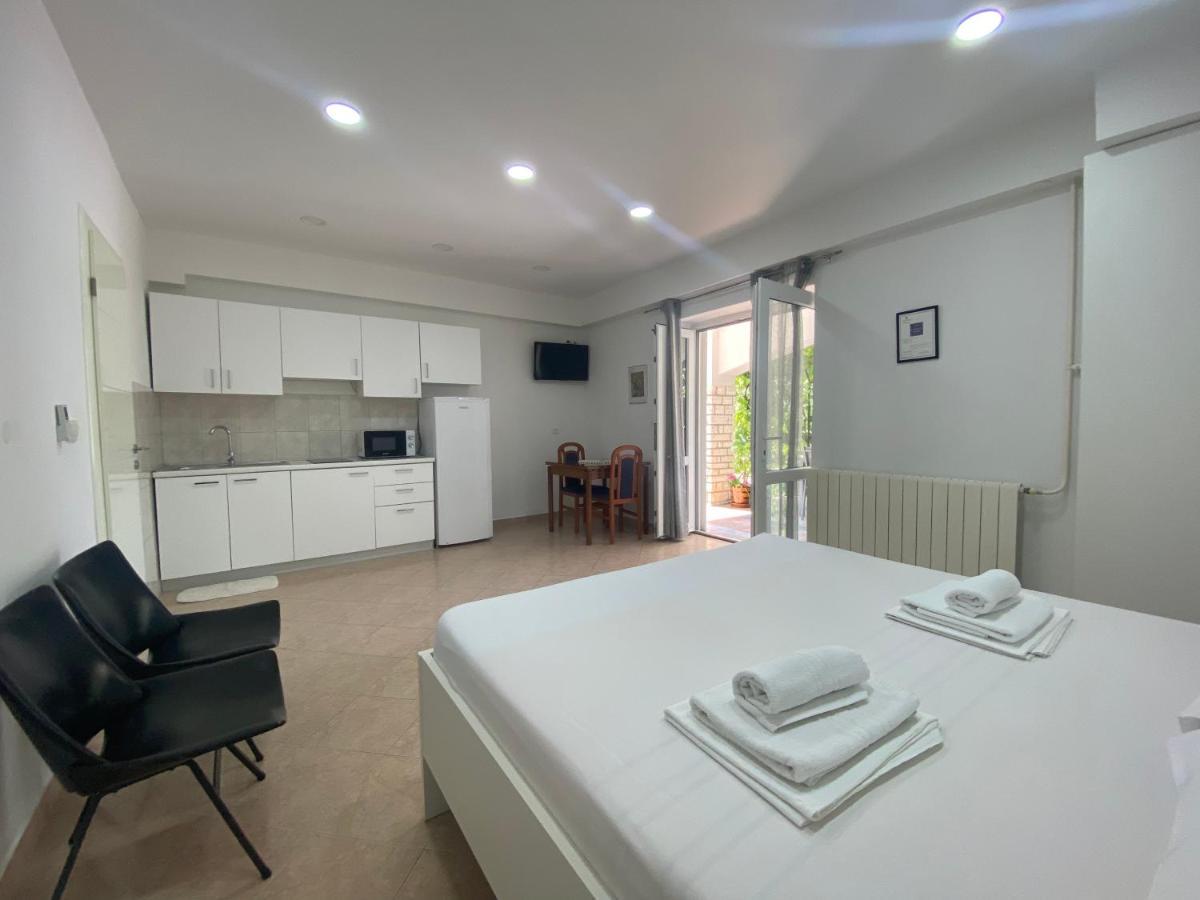 Ferienwohnung Emanuela 2 Novalja Exterior foto